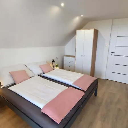 בית נופש Haus Andrea Mit Panoramablick באלאטונפורד