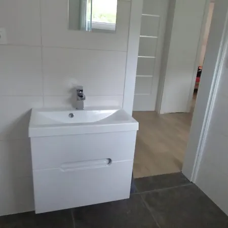 Haus Andrea Mit Panoramablick בית נופש באלאטונפורד